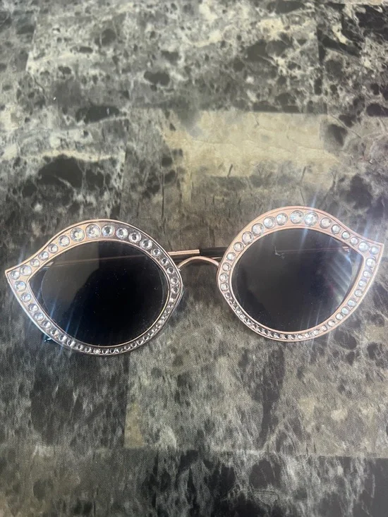 Rhinestone Accent Black Lens Women's Sunglasses - Picture 1 of 1